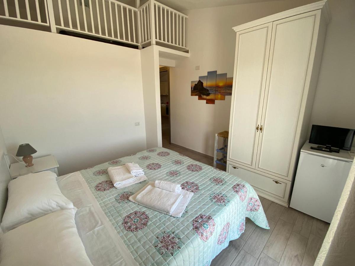 Molti Mari B&B Resort Olbia Bagian luar foto