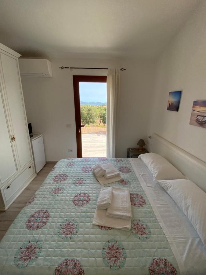 Molti Mari B&B Resort Olbia Bagian luar foto