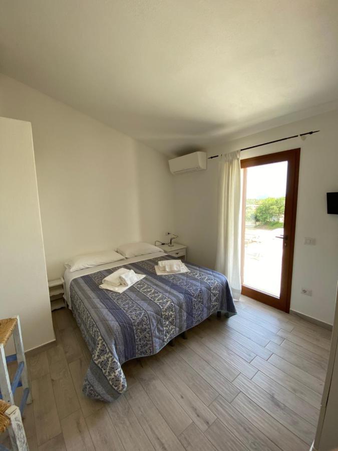 Molti Mari B&B Resort Olbia Bagian luar foto