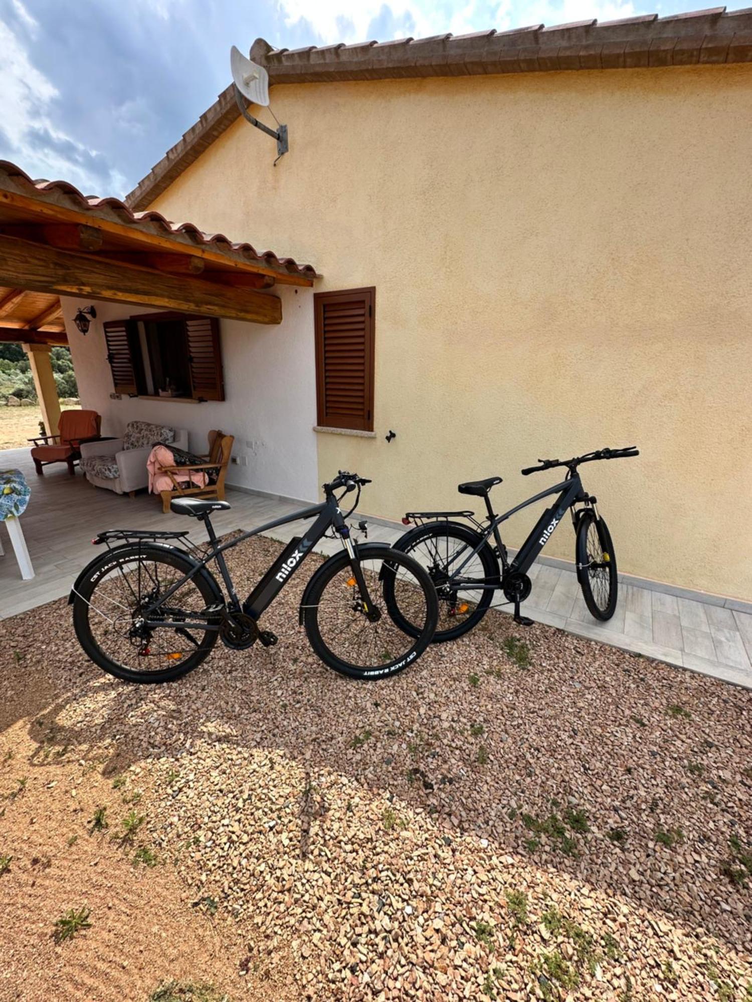 Molti Mari B&B Resort Olbia Bagian luar foto