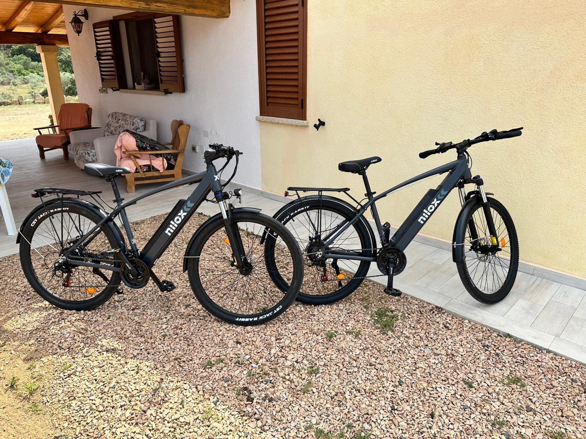 Molti Mari B&B Resort Olbia Bagian luar foto