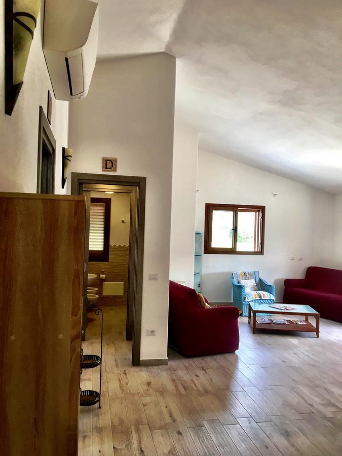 Molti Mari B&B Resort Olbia Bagian luar foto
