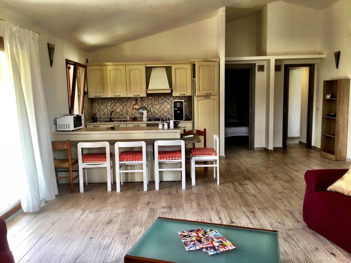 Molti Mari B&B Resort Olbia Bagian luar foto