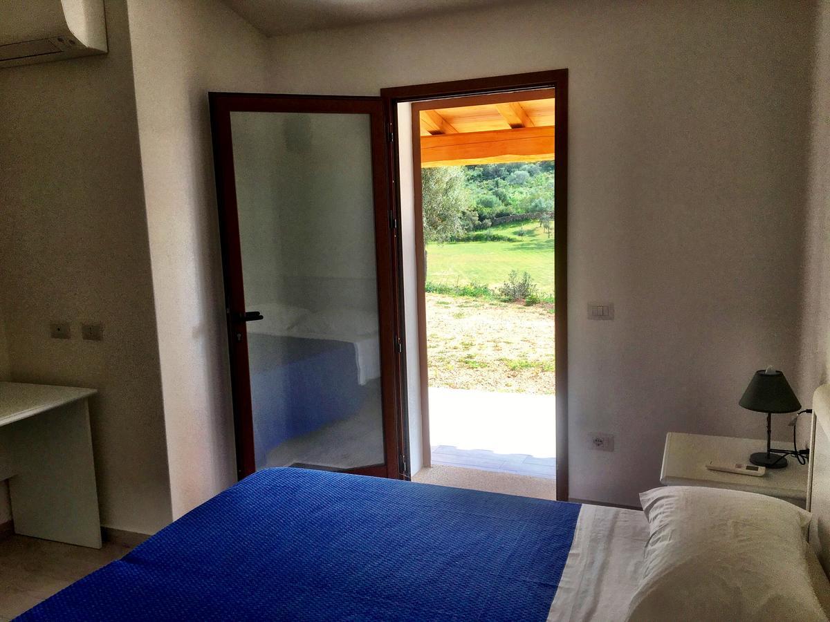Molti Mari B&B Resort Olbia Bagian luar foto