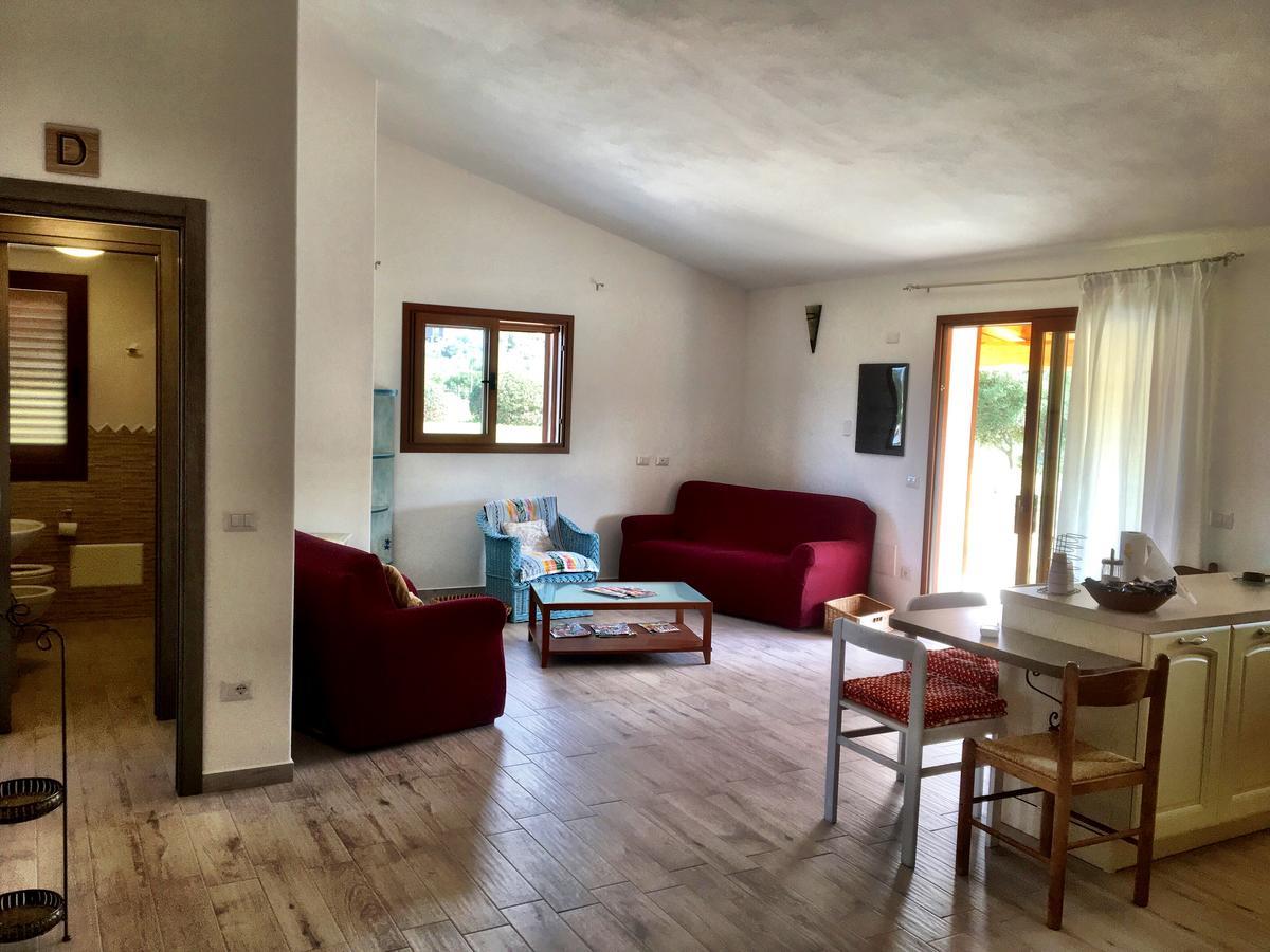 Molti Mari B&B Resort Olbia Bagian luar foto
