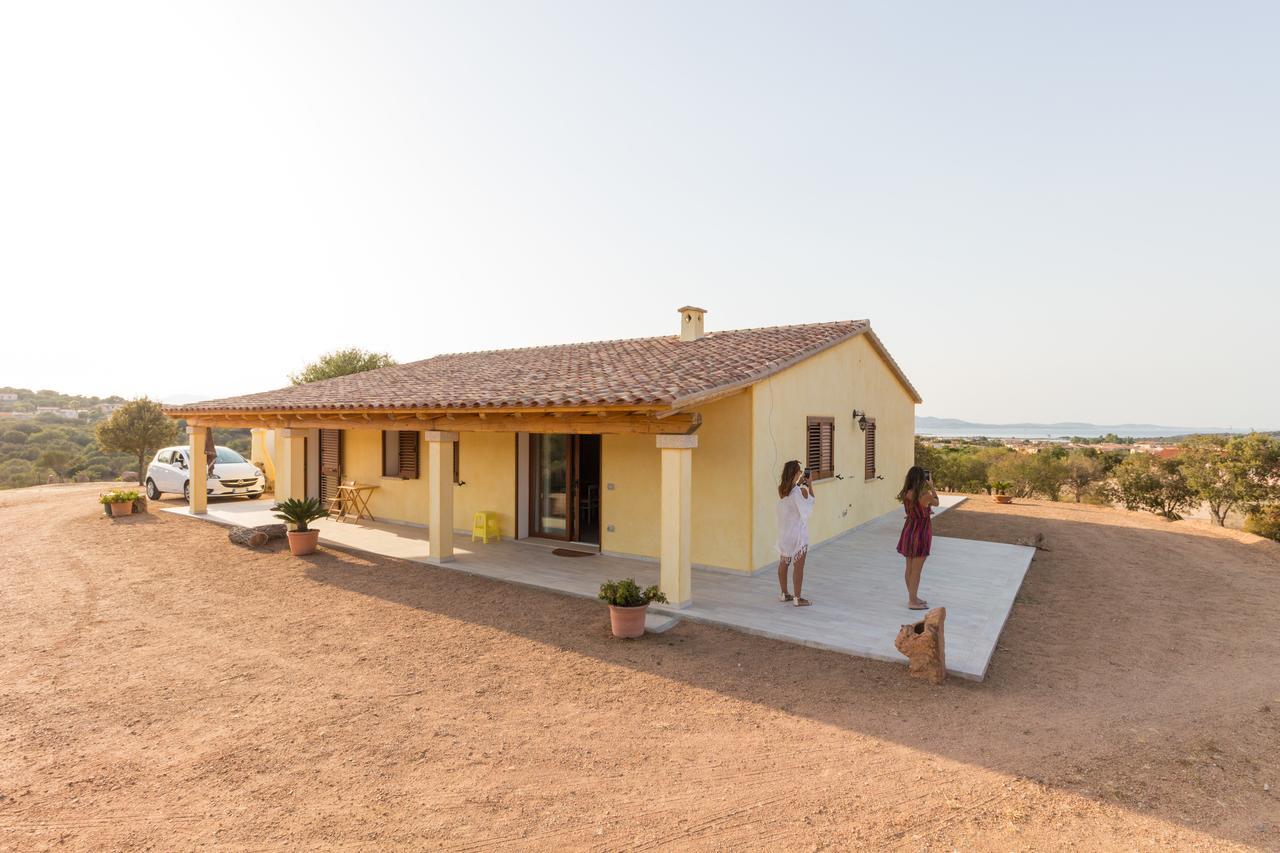 Molti Mari B&B Resort Olbia Bagian luar foto