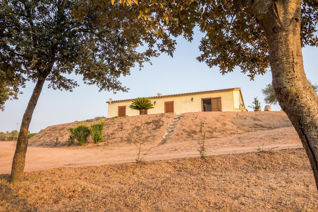 Molti Mari B&B Resort Olbia Bagian luar foto