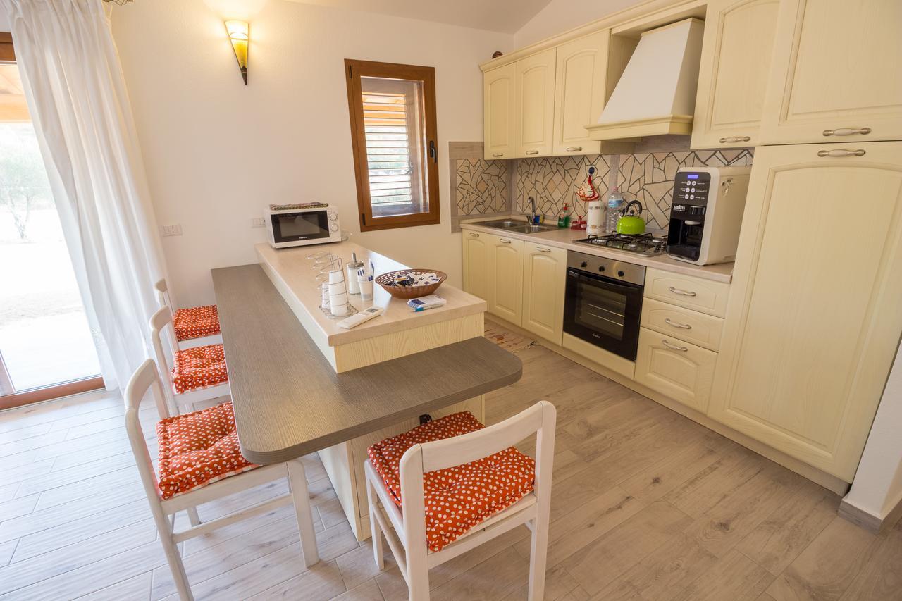 Molti Mari B&B Resort Olbia Bagian luar foto