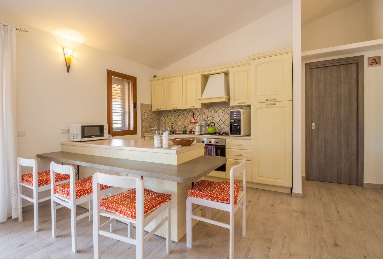 Molti Mari B&B Resort Olbia Bagian luar foto