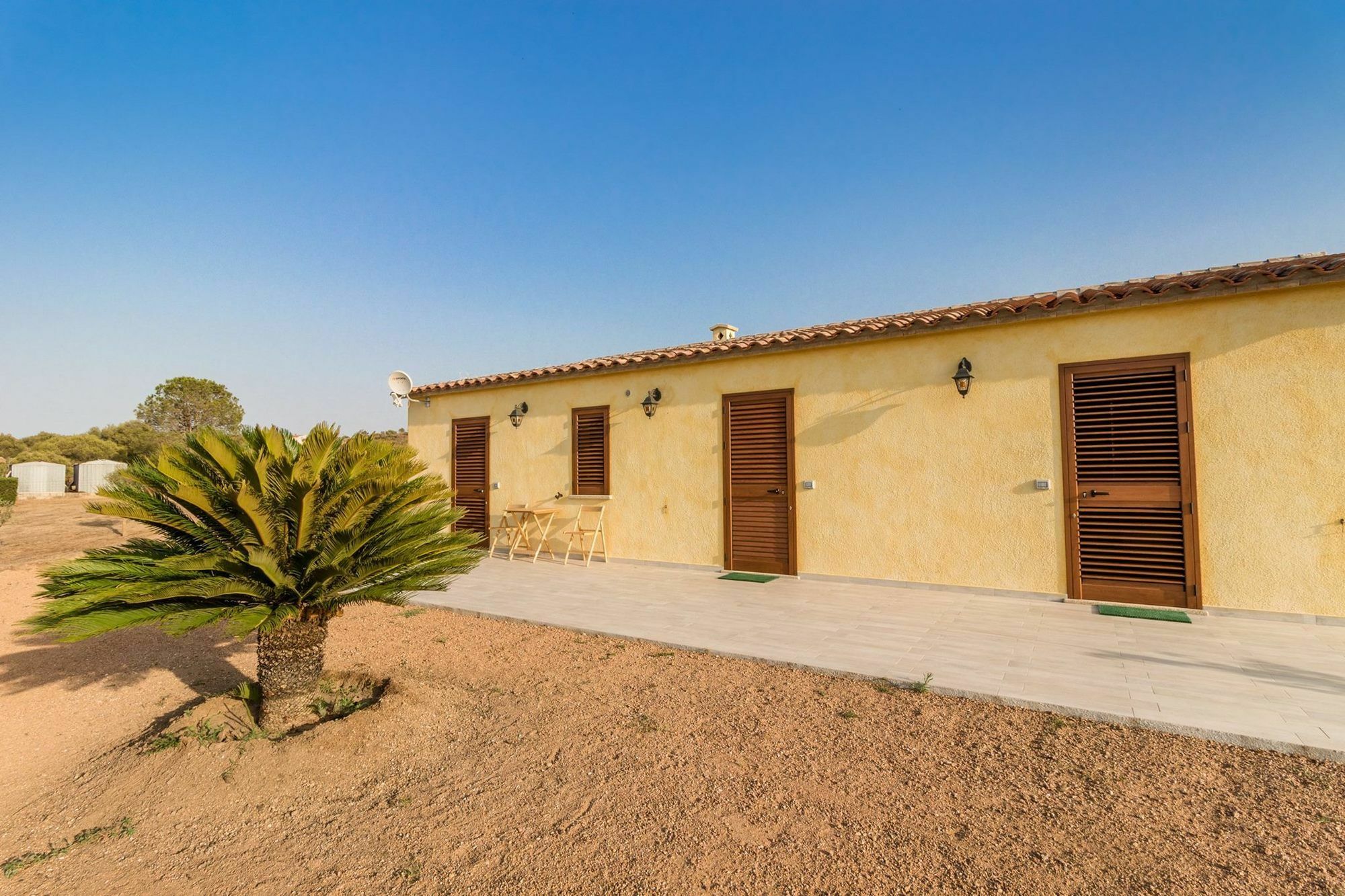 Molti Mari B&B Resort Olbia Bagian luar foto